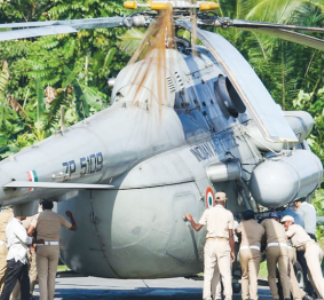 हेलिकाॅप्टरला पण ध्नका मारावा लागला!